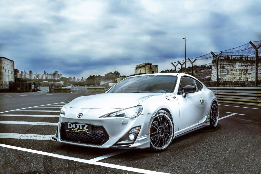 Toyota GT 86 by Dotz Shift '2014